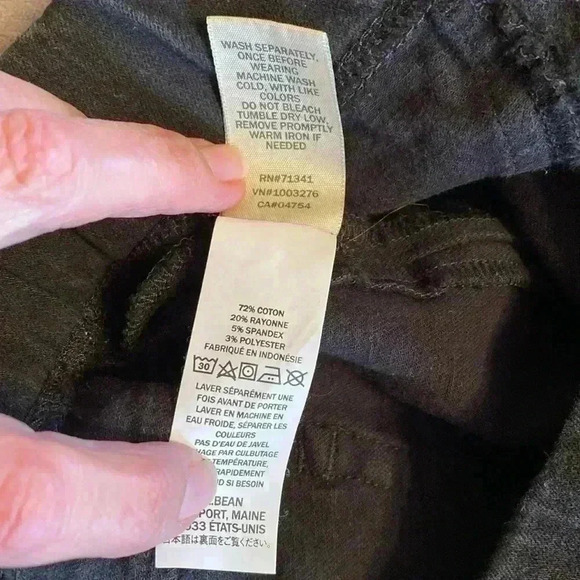 L.L. Bean Classic Fit Woman’s Black Denim Pull On Jeans.  Size 16. - Picture 6 of 10